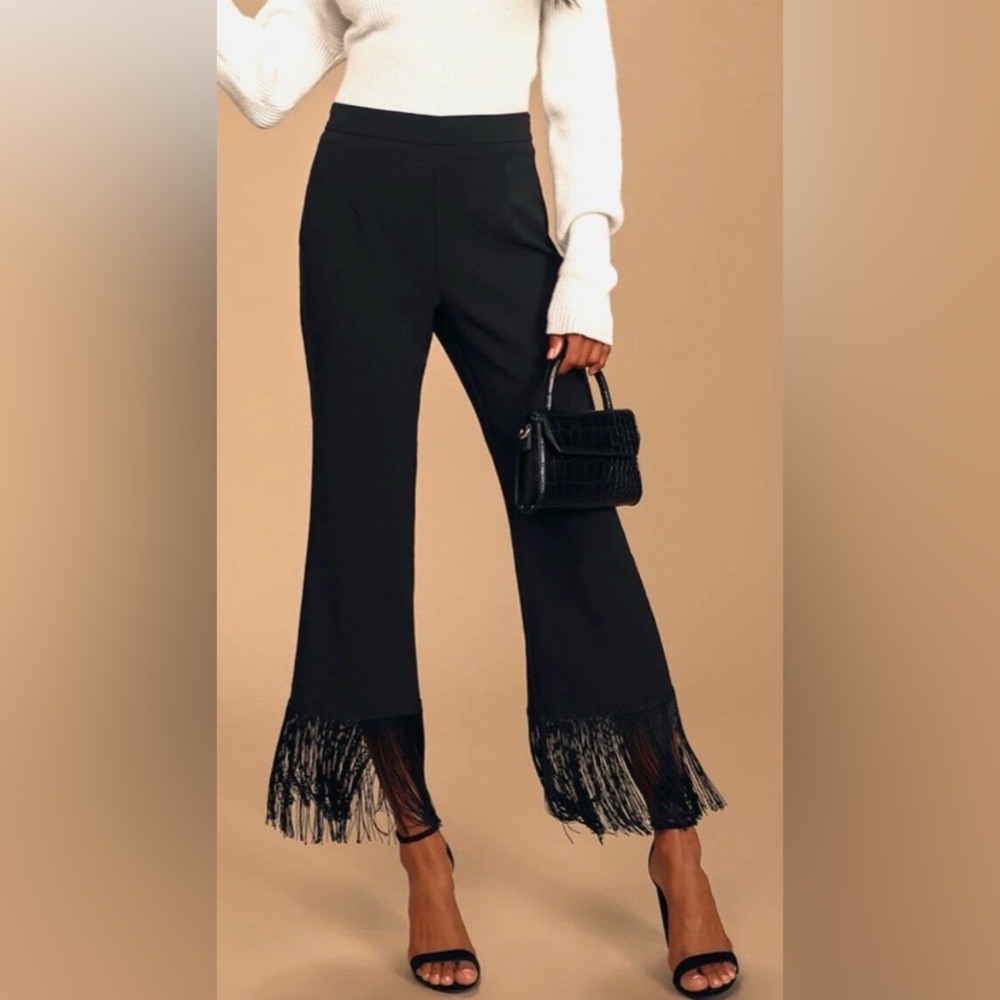 Lulus Fringe Cropped Pants / Trousers. High waisted. Stretchy. Black. Sz M